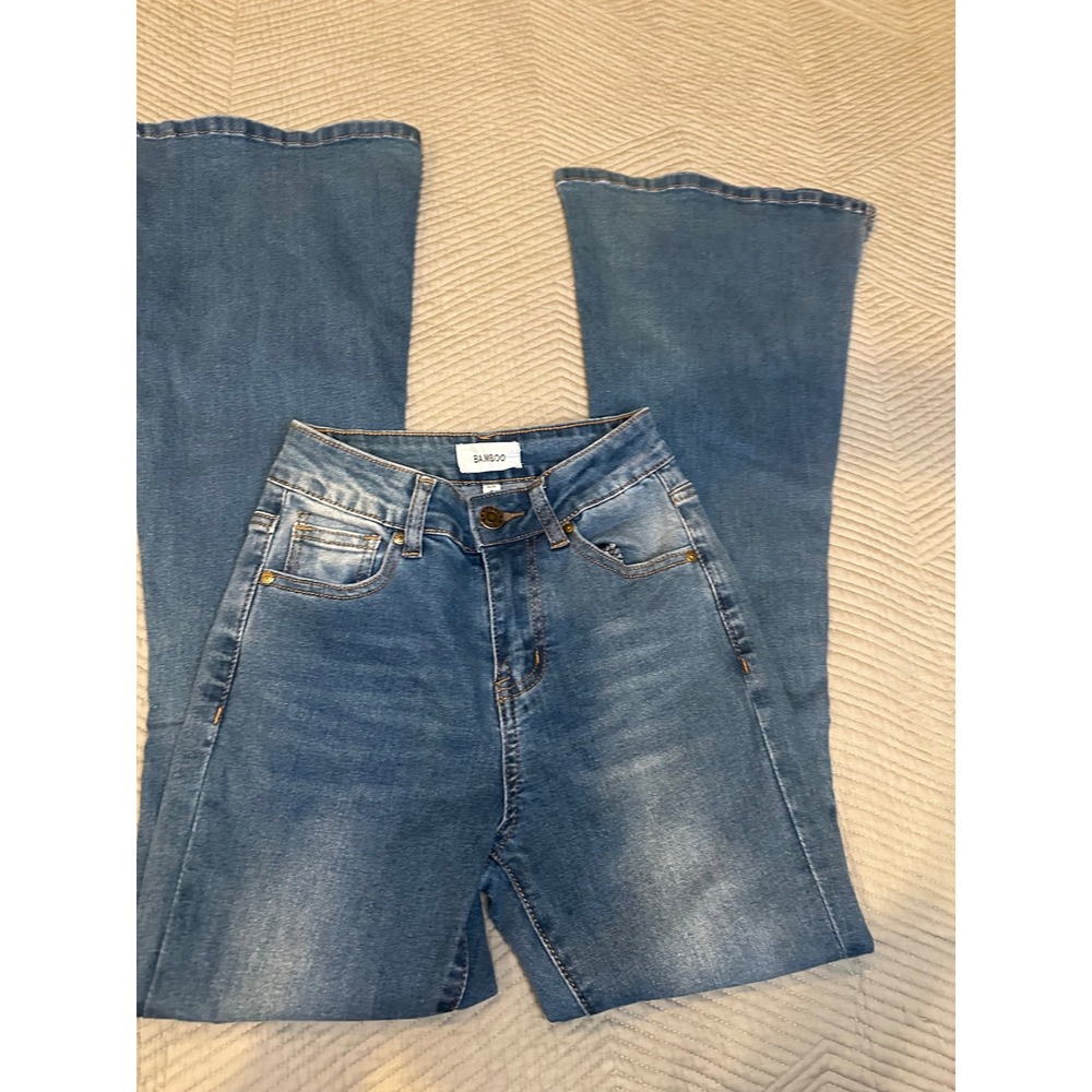 Bamboo Womens High Waisted Flare Jeans Medium Wash Side Slit Size 0